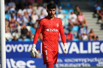 08/10/22 PARTIDO SEGUNDA DIVISION
PONFERRADINA - GRANADA 
Amir Abedzadeh de la SD Ponferradina 