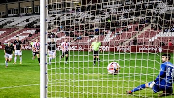 10/12/23 PARTIDO SEGUNDA FEDERACION RFEF
UD LOGRO?ES - SD GERNIKA
Jony marca tres de los siete goles