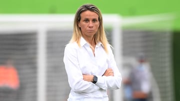 Pamela Conti, entrenadora de Venezuela, en un partido de Copa América Femenina.