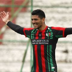 Palestino ganó un duelo clave y le metió presión a Colo Colo