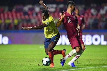 La Selección Colombia clasifica a octavos de final después de un cerrado partido contra Qatar en el estadio de Sao Paulo, Morumbí.