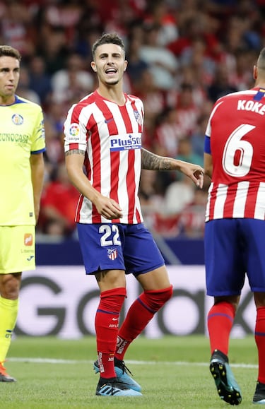 En 2019, ficha por el Atlético de Madrid por las siguientes cinco temporadas terminando su vínculo con el club rojiblanco el 30 de junio de 2024.
