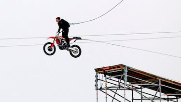 Tom Cruise presenta “la escena de acción más peligrosa jamás rodada” en Misión Imposible 7