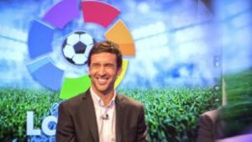 El exjugador español de fútbol Raúl González Blanco durante un acto en Miami