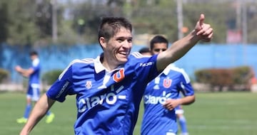 Gonzalo Tapia en el Fútbol Joven de la U.