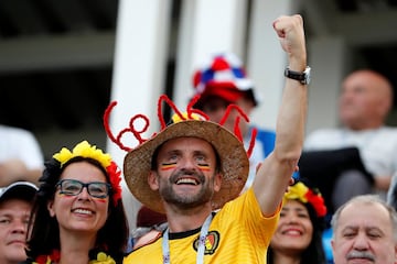 Aficionados belgas animando a su selección. 