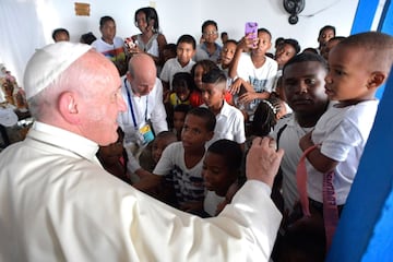 El Papa Francisco recorrió Bogotá, Villavicencio, Medellín y Cartagena con su mensaje de paz y reconciliación. Una visita emotiva para practicantes y no creyentes.