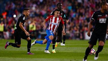 Correa durante el &uacute;ltimo partido del Granada en el Calder&oacute;n.