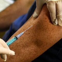 Will it be mandatory in the US to take the covid-19 vaccine and wear a mask?