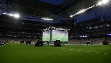 28/05/22
AFICIONADOS DEL REAL MADRID EN EL SANTIAGO BERNABEU DURANTE LA FINAL DE LA CHAMPIONS LEAGUE 2022 SEGUIDORES PARTIDO LIVERPOOL - REAL MADRID