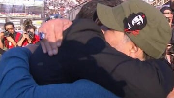 ¡Pura emoción! El abrazo entre Diego Maradona y Marcelo Gallardo