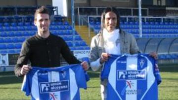 <b>ESTRENO. </b>David Torres y Aloisio, ayer, tras ser presentados.