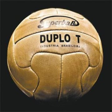 Mundial de Brasil 1950. Model 'Super Ball Duplo T'.