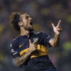 Osvaldo, el futbolista con méritos para ser el quinto Stone