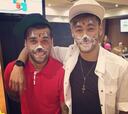Neymar y Alves, maquillados y posando como dos gatos