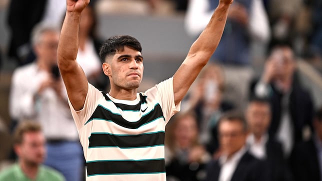 Carlos Alcaraz alcanza las 20 victorias en Roland Garros