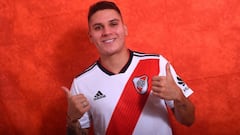 River Plate promociona su indumentaria con la imagen del volante colombiano Juan Fernando Quintero, que podr&iacute;a ser titular este s&aacute;bado contra Belgrano.