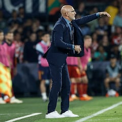 España gana, sobre todo, tiempo