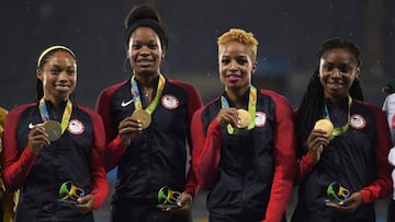 Allyson Felix,Phyllis Francis, Natasha Hastings y Courtney Okolo.