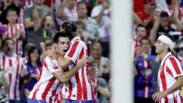 <b>EL ADIÓS. </b>Jurado celebra un gol en su último partido con la rojiblanca en el Calderón.
