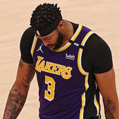 Anthony Davis carbura, pero los Wizards doblegan al campeón