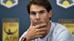 Rafa Nadal atiende a los medios de comunicaci&oacute;n en el Rolex Paris Masters.