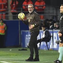 Bolo remodela su once tras el aluvión de fichajes invernales