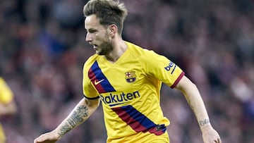 Rakitic, en un partido con el Barcelona.