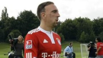 Franck-Ribéry se retira de un entrenamiento del Bayer