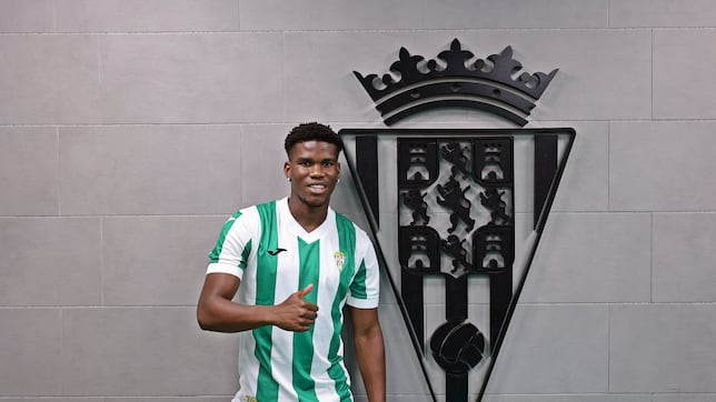 El Córdoba hace oficial el fichaje de Marvel