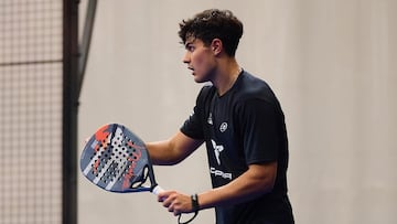 Pablo Cardona durante el Málaga P1 de Premier Padel.