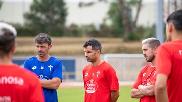 Álex López en un entrenamiento del Racing de Ferrol.