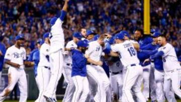 Los Reales de Kansas City superaron 4-2 en la Serie de Campeonato de la Liga Americana a los Azulejos de Toronto y volver&aacute;n a disputar una Serie Mundial despu&eacute;s de 29 a&ntilde;os.