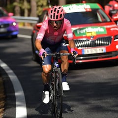 Roglic tiene bajo control una Vuelta avivada por Colombia