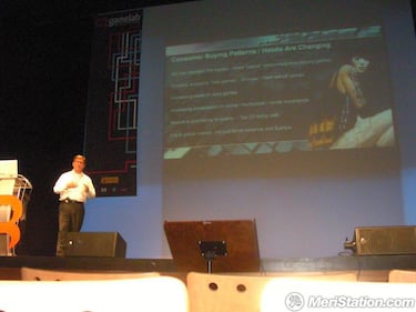 Bryan Neider, director de EA Games: "Jugar es una experiencia social"