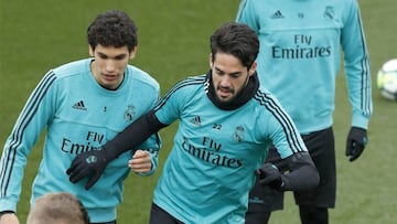 Vallejo con Isco.