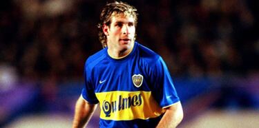 El ahora entrenador del Pachuca de México, Martín Palermo, sufrió en 1998 una complicada lesión de rotura de ligamento cruzado de la rodilla derecha en el mismo partido que había marcado su gol 100 con Boca, lo hizo frente a Colón. El delantero regresó el 24 de mayo del año 2000 para una semifinal de la Libertadores frente a River Plate y marcó el tercer gol que sellaba el paso a la final del torneo que ganarían.