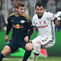 Gary Medel jugó un tiempo en empate del Besiktas