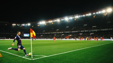 El paso del inglés por el conjunto francés fue muy breve pero a la vez muy simbólica ya que  marcó el final de su ilustre carrera profesional. Estuvo únicamente cinco meses defendiendo la camiseta del PSG (desde el 31 de enero de 2013 hasta el final de la temporada 2012/2013). Fue un fichaje que elevó la imagen global del club y atrajo mucha atención mediática. Jugó un total de 14 partidos en todas las competiciones (10 en Ligue 1) y registró 2 asistencias.