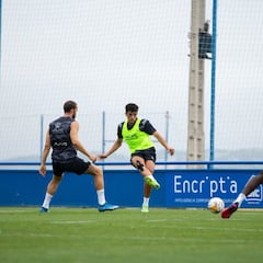 El Alavés comienza mañana su concentración en Murcia