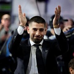 Ilia Topuria en acción: tres apuestas que podrían marcar la diferencia