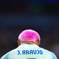 Jaime Lozano no podrá por reglamento de la Nations League reemplazar al lesionado Julián Araujo