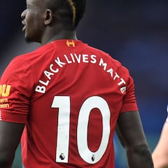 La NBA y Nike se plantean permitir camisetas-protesta