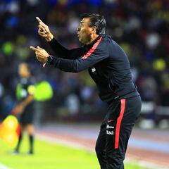 Robles no renuncia: "Estoy dispuesto a seguir trabajando"