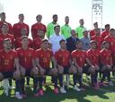 La Selección se hace la foto oficial con la equipación completa de la Euro2020