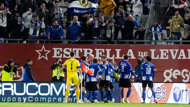 Vázquez y Abad castigan al Murcia