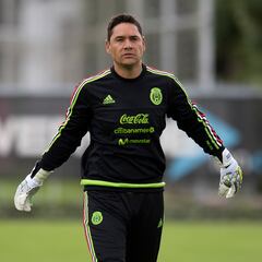 Moisés Muñoz no ve a México en octavos de final