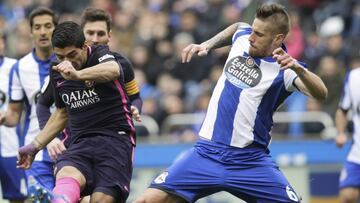 Raúl Albentosa contra el Barcelona.