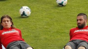 Caminos opuestos. Filipe y Arda eran inseparables durante el tiempo que coincidieron en Madrid. En Londres no se volverán a reencontrar, probablemente.