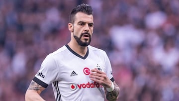 Negredo.